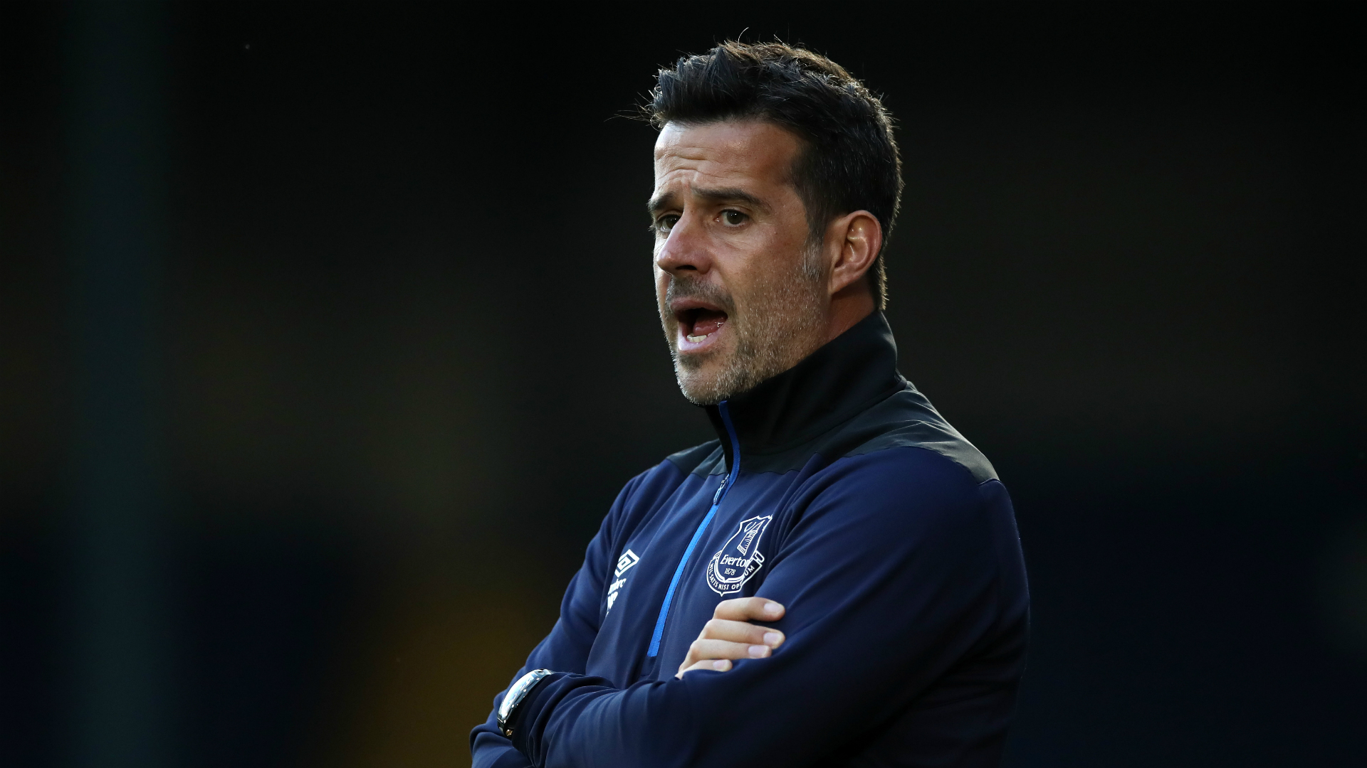 作日趋密切 作日趋密切